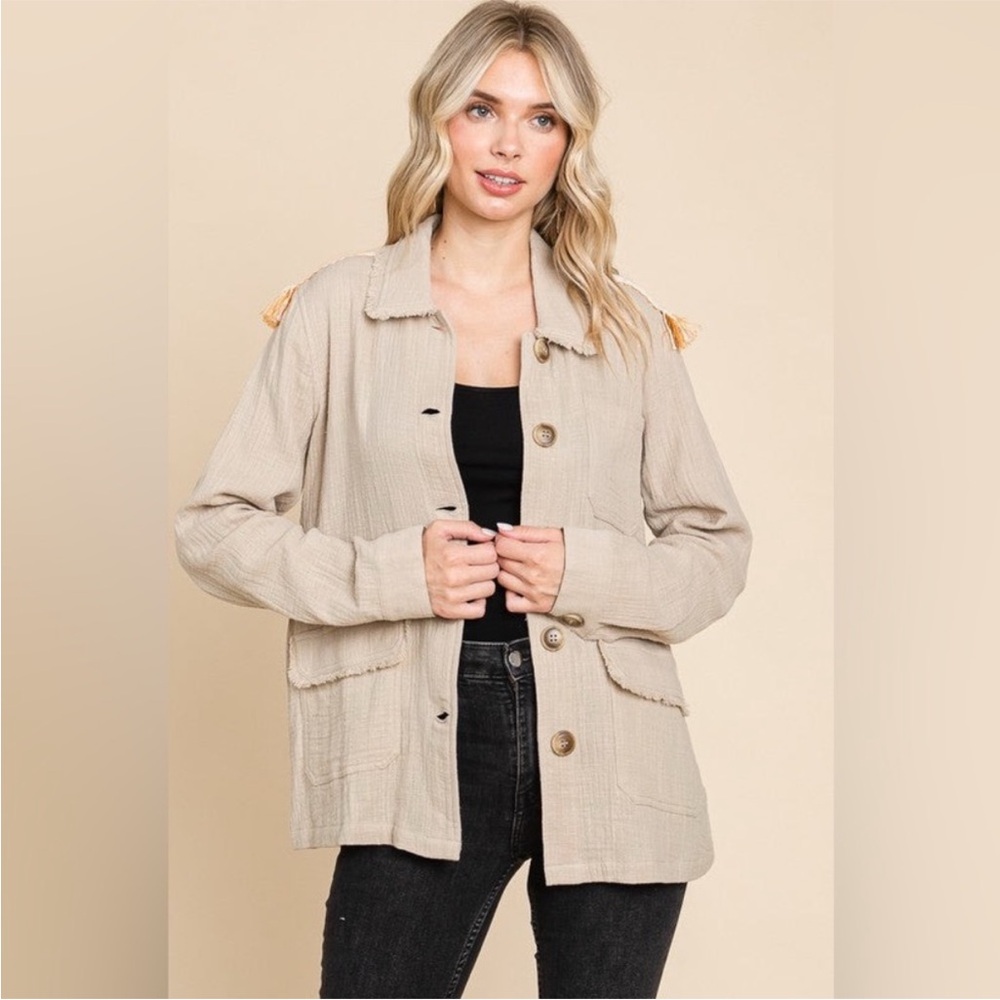 🍁 NWT Aztec Shacket